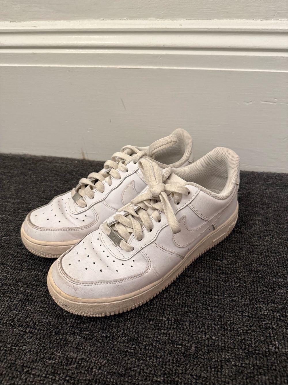 Nike White Air Force 1 Sneakers